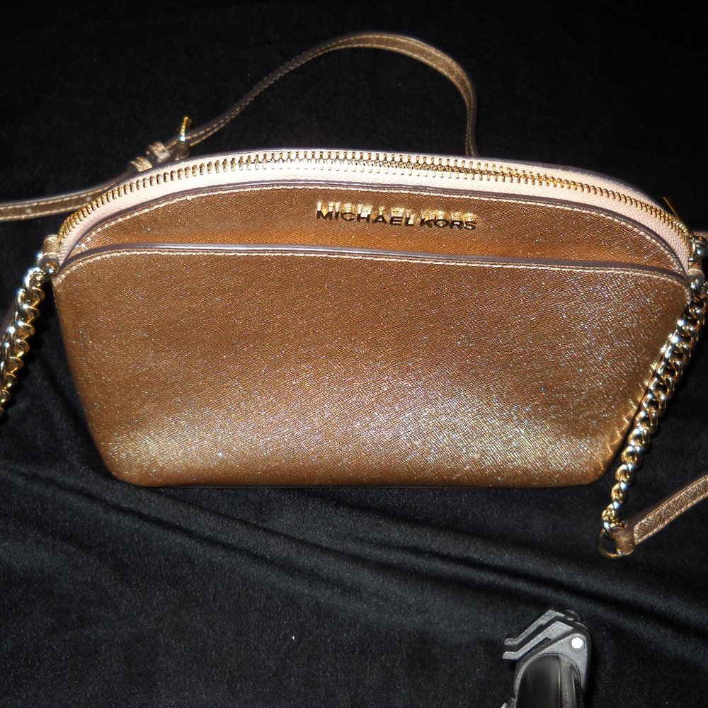 Michael Kors Emmy Gold Crossbody Shoulder bag